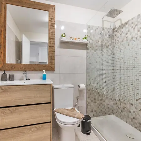Casa Eri Con Piscina * Коральео