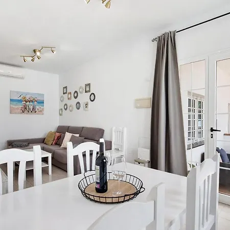 Casa Eri Con Piscina Apartman *