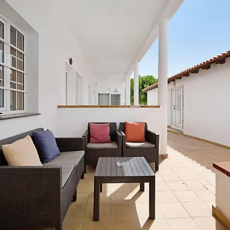 Casa Eri Con Piscina Apartman